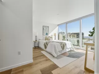 Photo #6: 202524207 Listing 