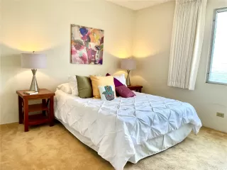Photo #4: 202524231 Listing