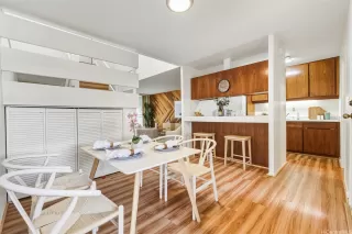 Photo #2: 202524232 Listing 