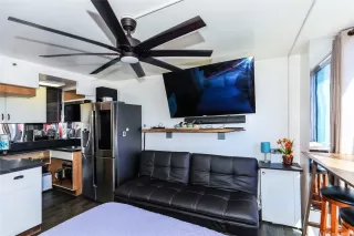 Photo #5: 202524233 Listing 