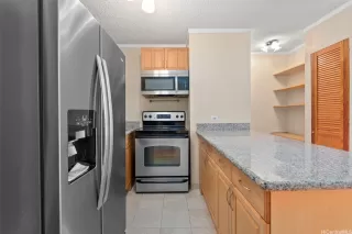 Photo #3: 202524234 Listing