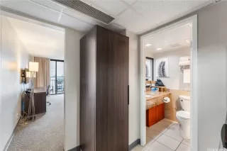 Photo #5: 202524239 Listing