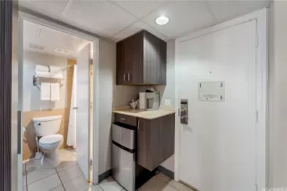 Photo #6: 202524239 Listing