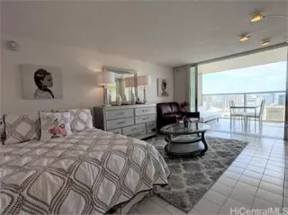 Photo #5: 202524270 Listing 