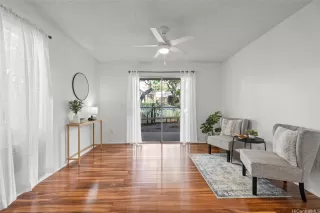 Photo #5: 202524283 Listing 