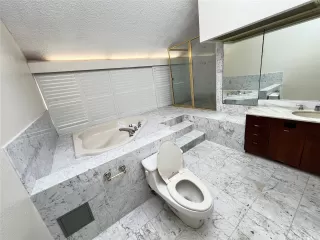 Photo #6: 202524311 Listing 