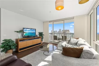 Photo #2: 202524314 Listing