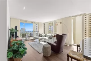 Photo #4: 202524314 Listing