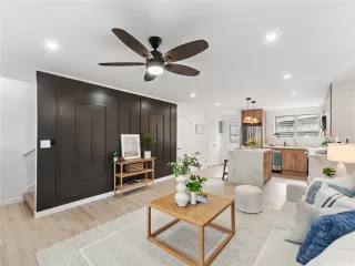 Photo #2: 202524328 Listing 