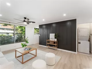 Photo #3: 202524328 Listing 