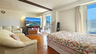 Photo #3: 202524340 Listing