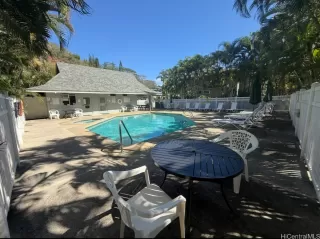 Photo #5: 202524341 Listing 