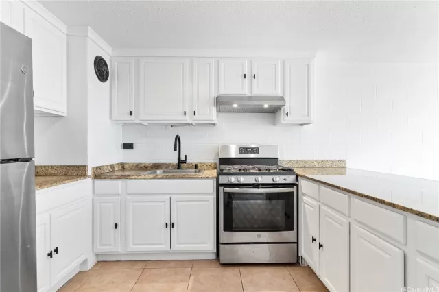 MLS: 202524379 Condo For Sale