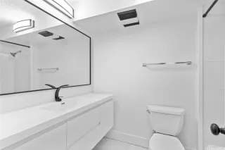 Photo #4: 202524379 Listing 