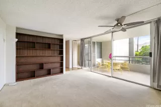 Photo #6: 202524385 Listing