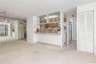 Photo #4: 202524390 Listing 