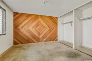 Photo #4: 202524413 Listing 