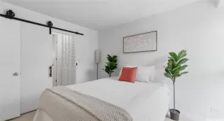 Photo #5: 202524431 Listing 