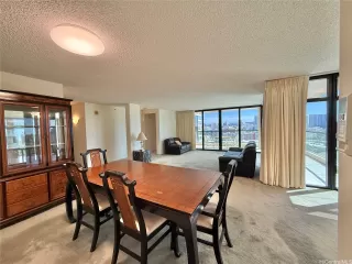 Photo #3: 202524466 Listing 