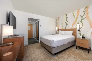 Photo #2: 202524476 Listing 