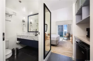 Photo #5: 202524476 Listing 