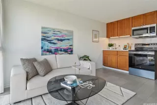 Photo #5: 202524491 Listing 