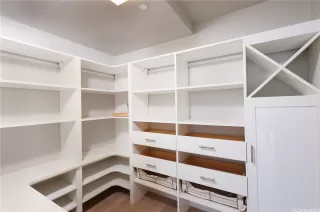 Photo #6: 202524507 Listing 