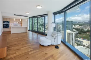 Photo #5: 202524536 Listing