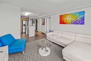 Photo #6: 202524537 Listing