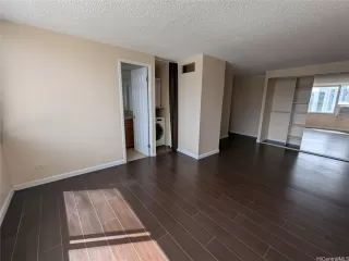 Photo #4: 202524545 Listing 