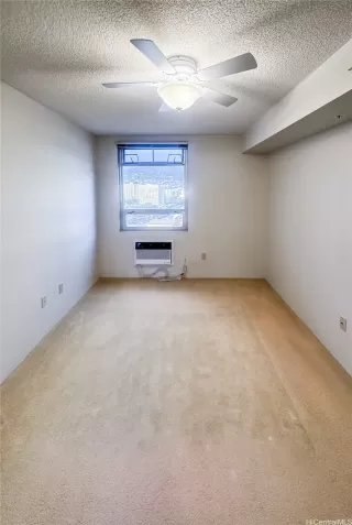 Photo #5: 202524564 Listing 