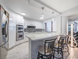 Photo #4: 202524567 Listing