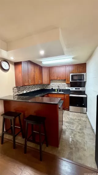 More Details about MLS # 202524583 : 94-99 WAIPAHU STREET A308