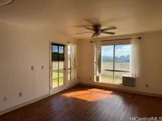 Photo #3: 202524586 Listing 