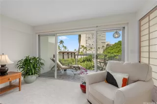 Photo #5: 202524591 Listing 