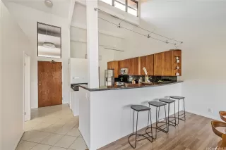 Photo #6: 202524595 Listing 