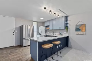 Photo #5: 202524602 Listing