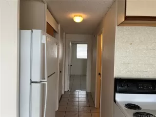 Photo #3: 202524604 Listing