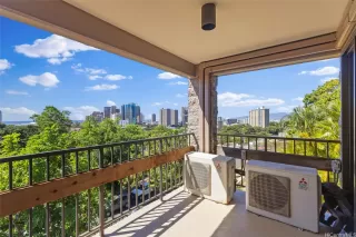 Photo #5: 202524620 Listing