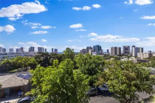 Photo #6: 202524620 Listing