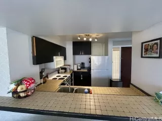 Photo #2: 202524629 Listing 