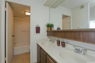 Photo #4: 202524630 Listing 