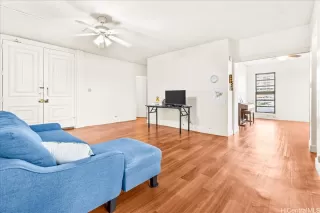 Photo #5: 202524673 Listing 