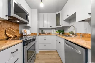 Photo #6: 202524675 Listing 