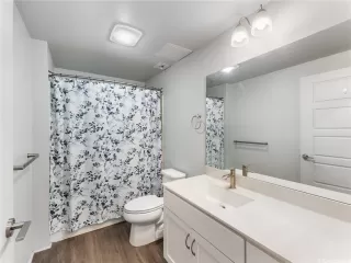 Photo #3: 202524692 Listing 