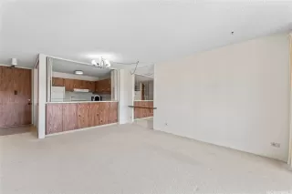 Photo #2: 202524722 Listing 