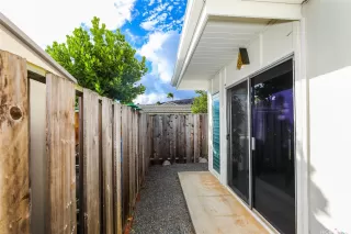 Photo #5: 202524744 Listing 