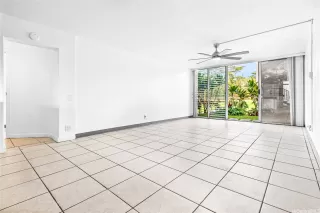 Photo #5: 202524755 Listing 