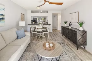 Photo #3: 202524757 Listing 