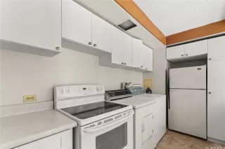 Photo #4: 202524763 Listing 